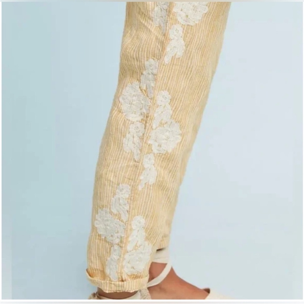 Anthropologie Beige Ankle Pants with White Floral Detail